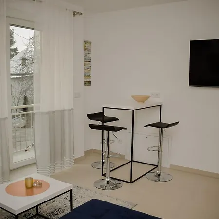 Bujroom Apartamento
